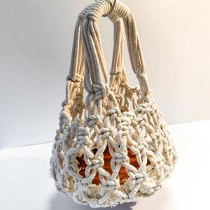 Macrame bucket bag